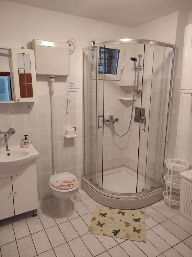 Apartments Rendulic Malinska Luaran gambar