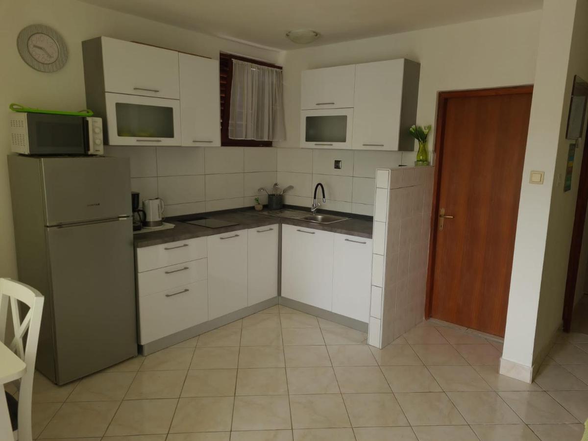 Apartments Rendulic Malinska Luaran gambar