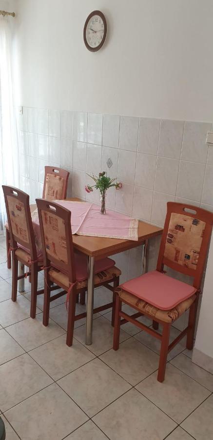 Apartments Rendulic Malinska Luaran gambar