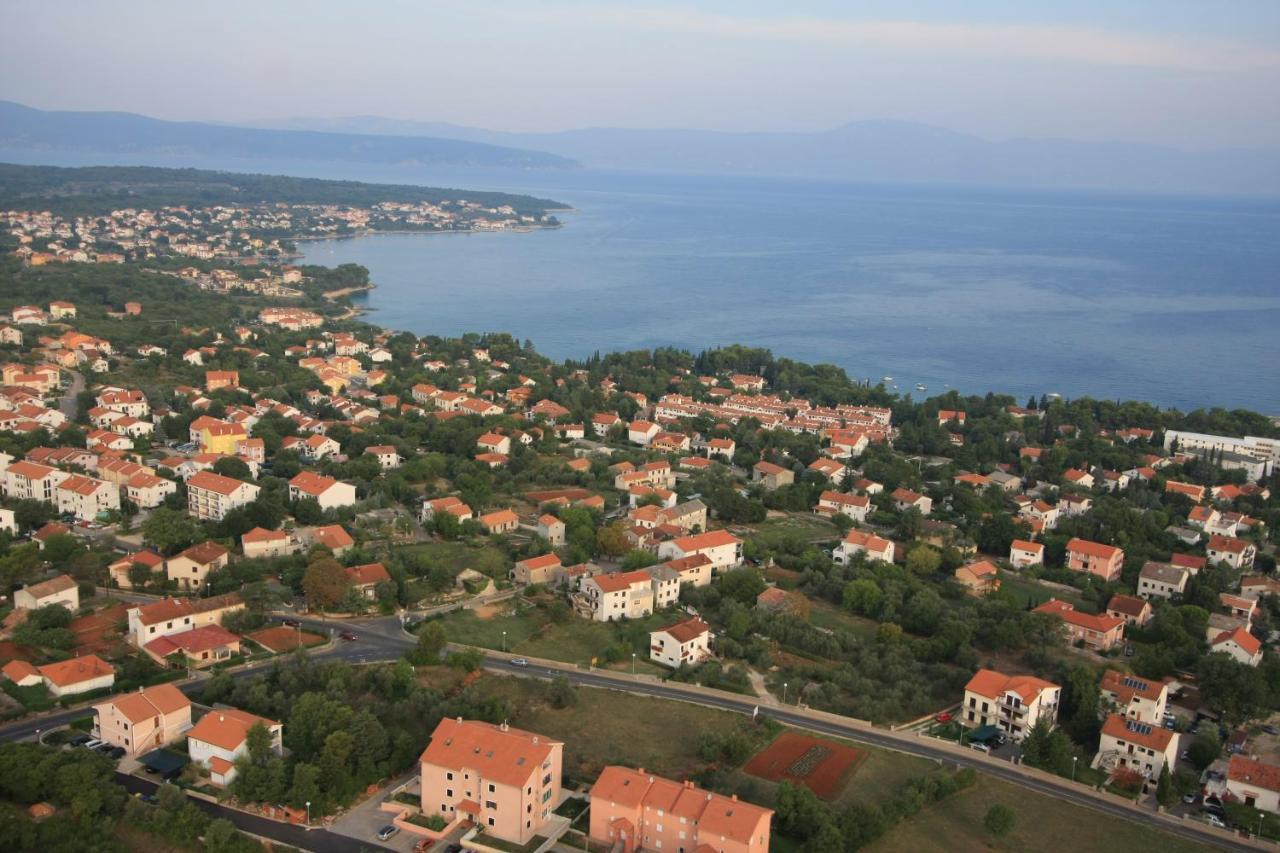Apartments Rendulic Malinska Luaran gambar