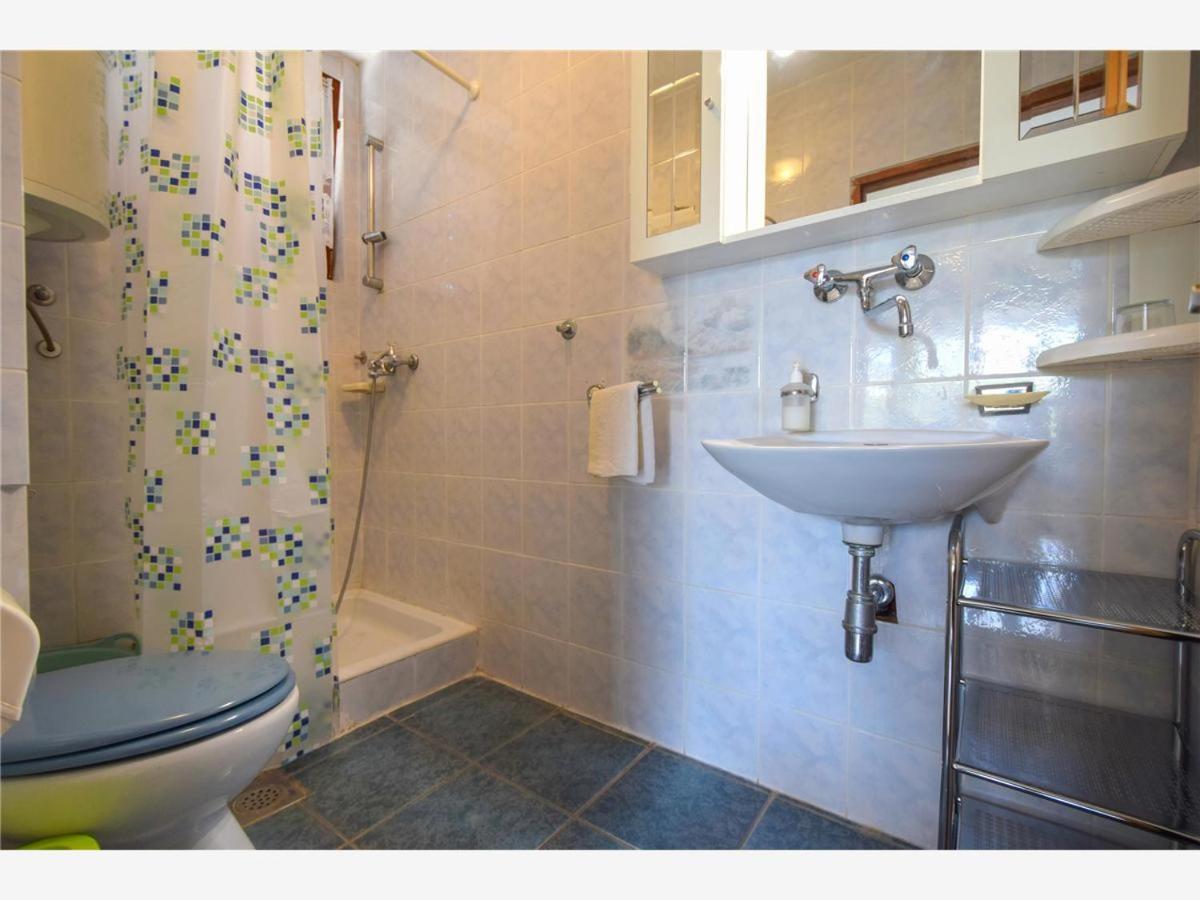 Apartments Rendulic Malinska Luaran gambar