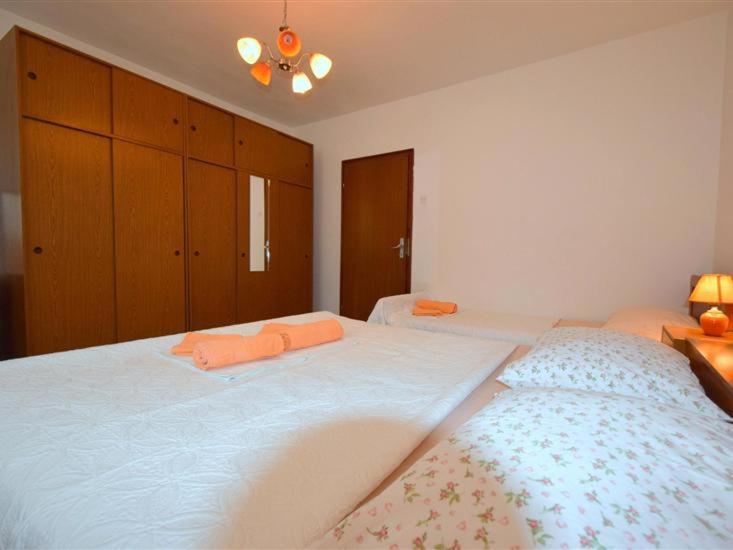 Apartments Rendulic Malinska Luaran gambar