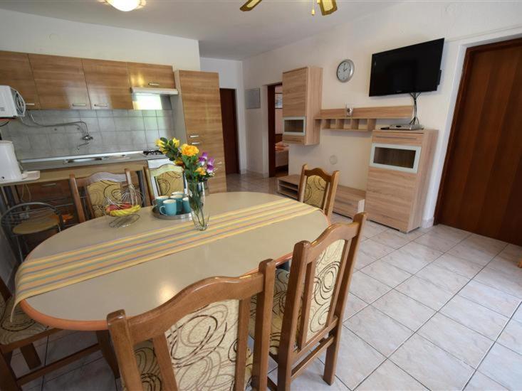 Apartments Rendulic Malinska Luaran gambar