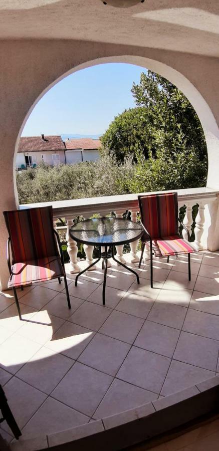 Apartments Rendulic Malinska Luaran gambar